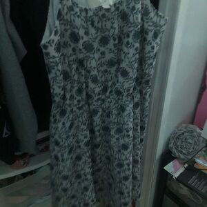 Floral Sleeveless Dress